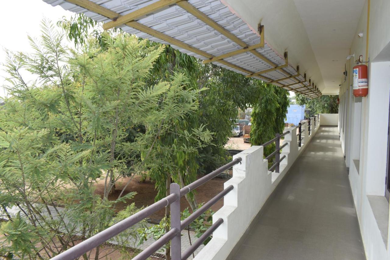 מלון פונדיצ'רי Rani Residency מראה חיצוני תמונה